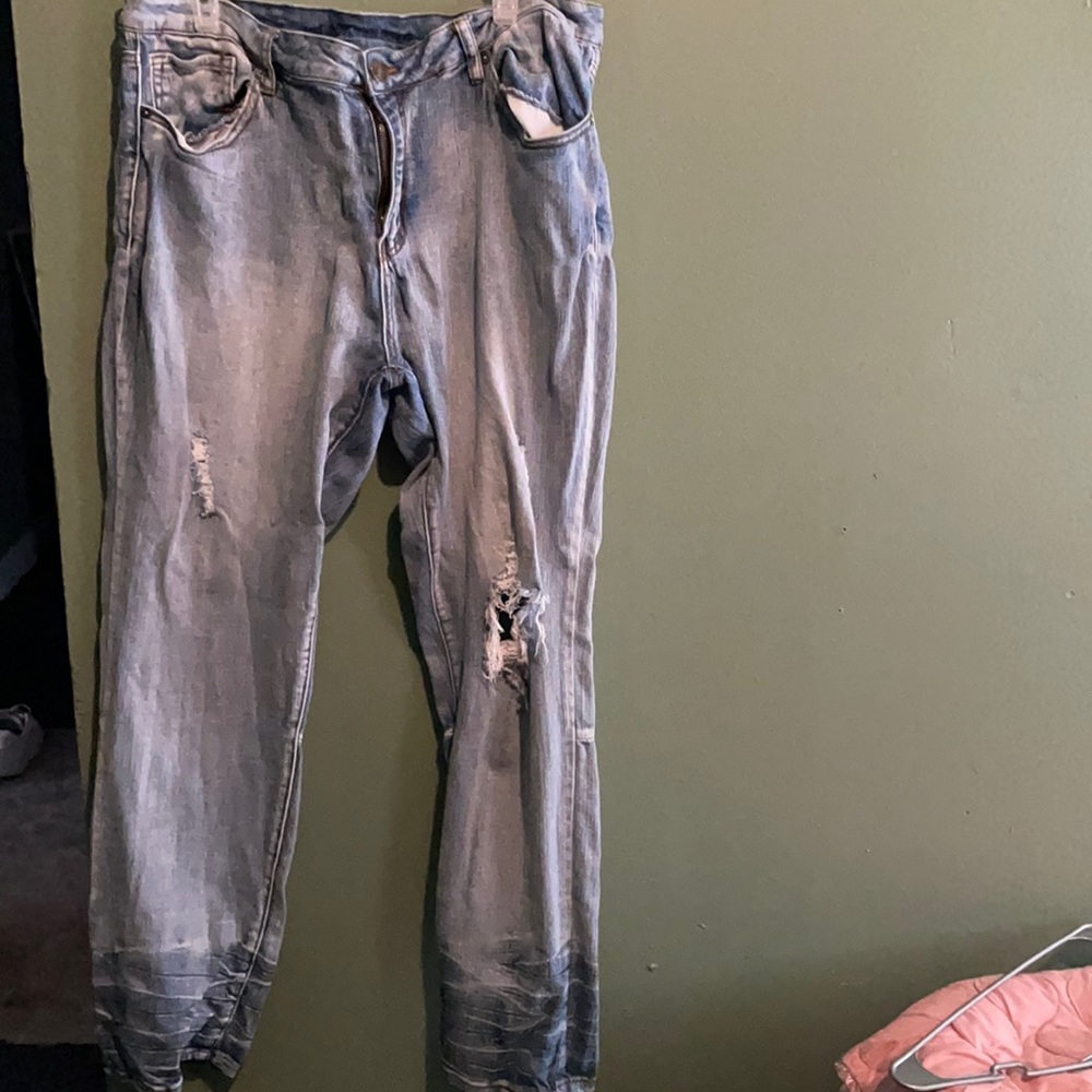 Fashion Ripped Blue Jeans
